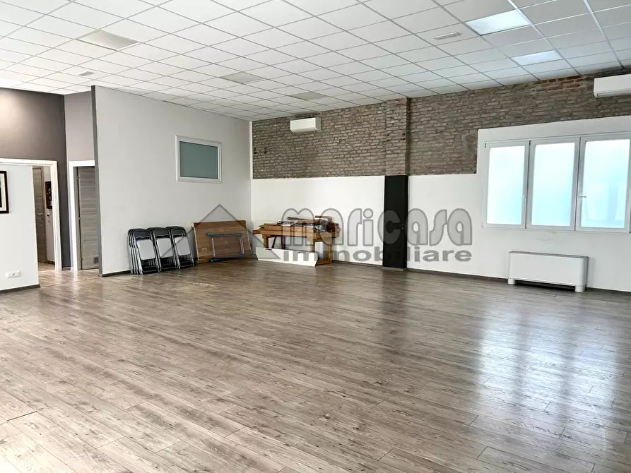Immagine 3 di Locale commerciale in affitto  in via don Minzoni a Portomaggiore