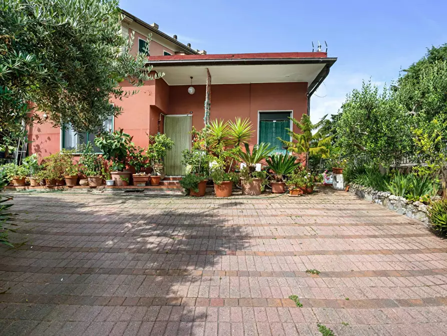 Immagine 2 di Casa indipendente in vendita  in Via Aurelia di Levante 4 a Rapallo