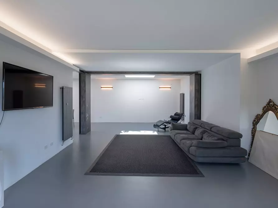 Immagine 5 di Villa in vendita  in località comeglio 77 a Avegno