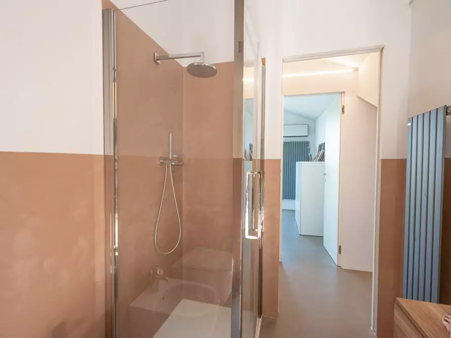 Immagine 9 di Villa in vendita  in località comeglio 77 a Avegno