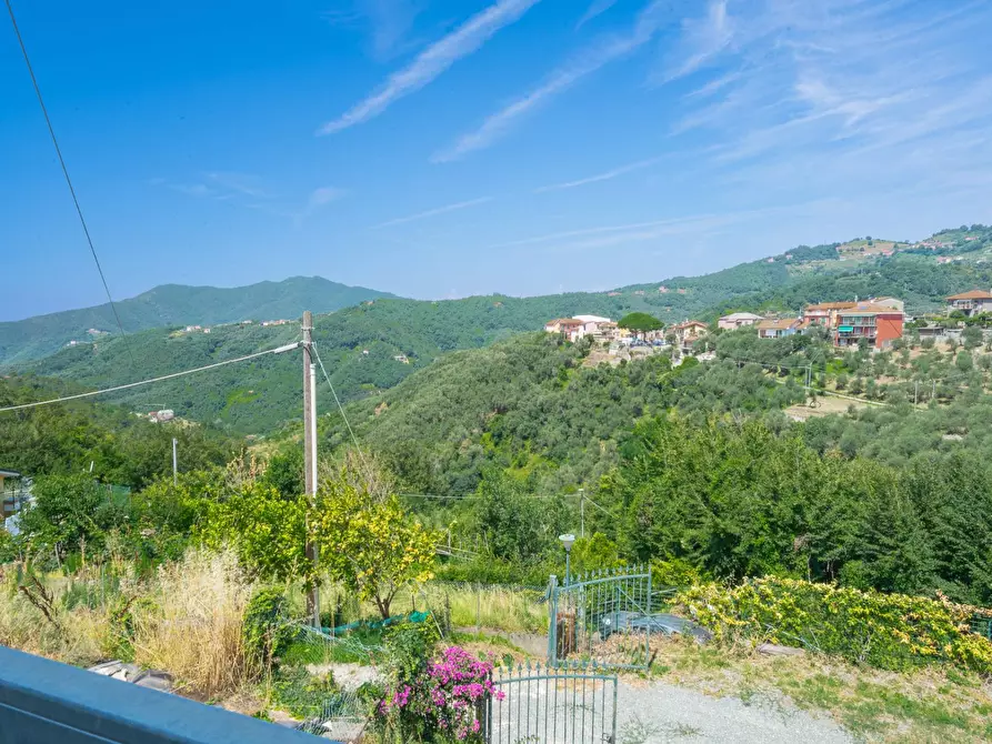 Immagine 16 di Villa in vendita  in località comeglio 77 a Avegno