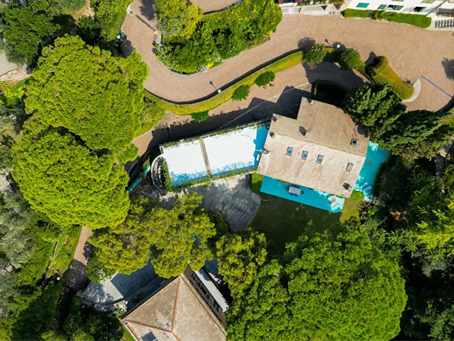 Immagine 30 di Villa in vendita  in Via Privata Gaiassa 9 a Recco