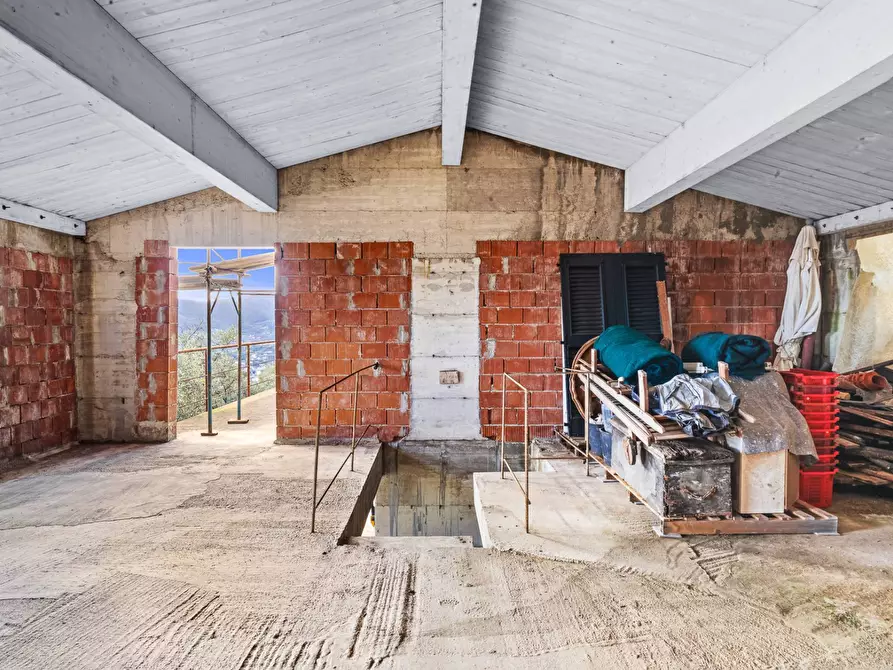 Immagine 16 di Rustico / casale in vendita  in Via San Bernardo 21 a Rapallo