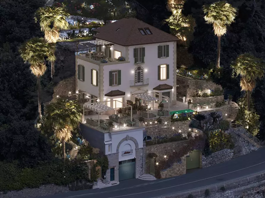 Immagine 14 di Appartamento in vendita  in Lungomare Rossetti 10-12-14a a Santa Margherita Ligure