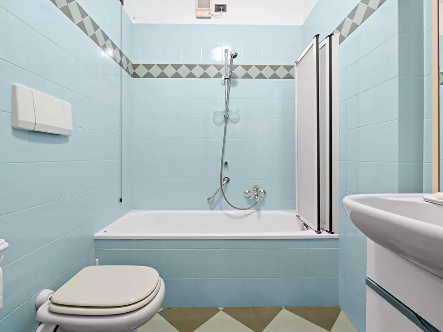 Immagine 22 di Appartamento in vendita  in Via Garibaldi 73 a Camogli