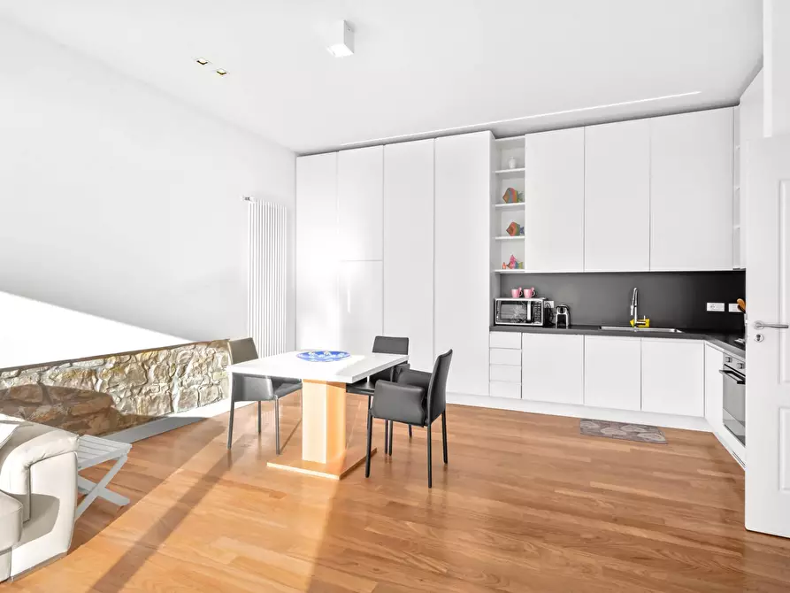 Immagine 12 di Villa in vendita  in Via Antica Torre 1 a Cipressa