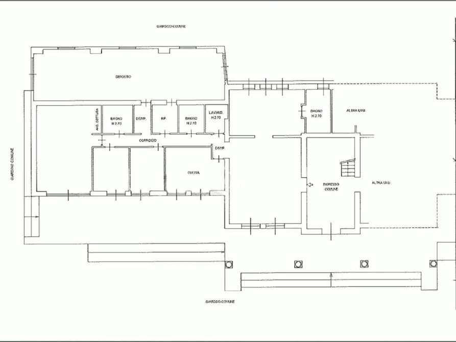 Immagine 50 di Villa in vendita  in Via Antica Torre 1 a Cipressa