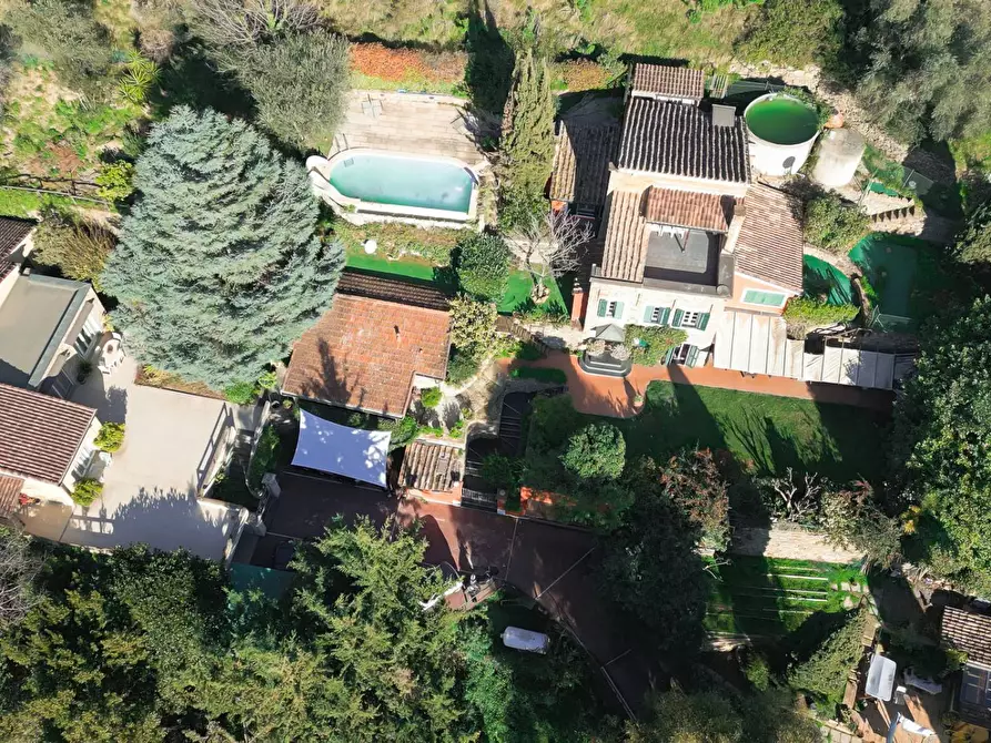 Immagine 21 di Villa in vendita  in Strada carozzabile San Pietro a San Remo