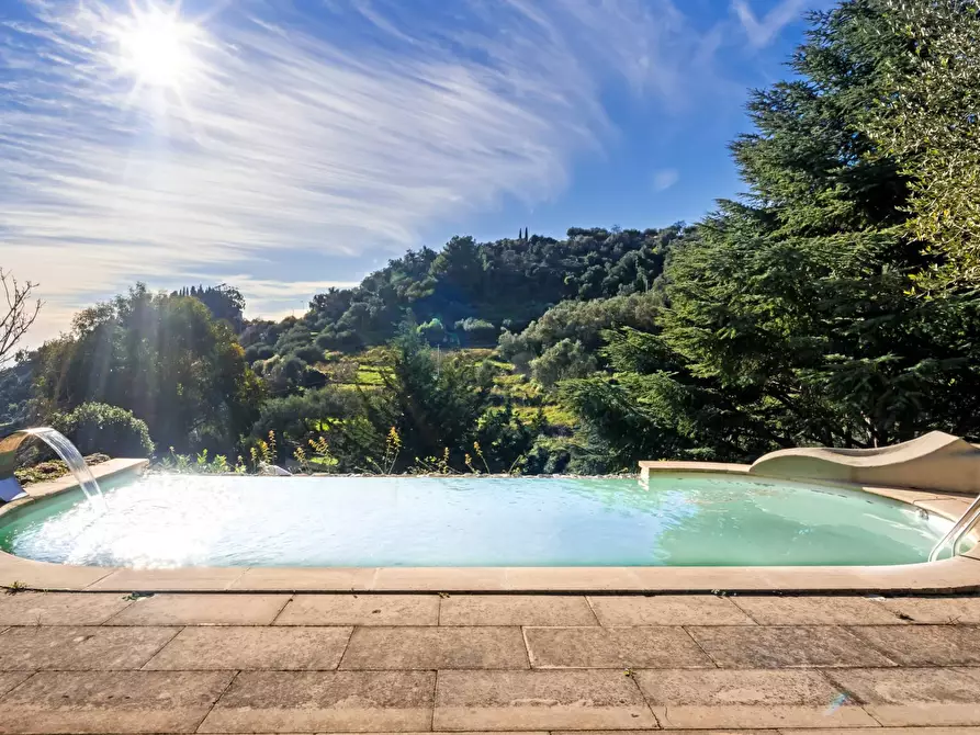 Immagine 23 di Villa in vendita  in Strada carozzabile San Pietro a San Remo