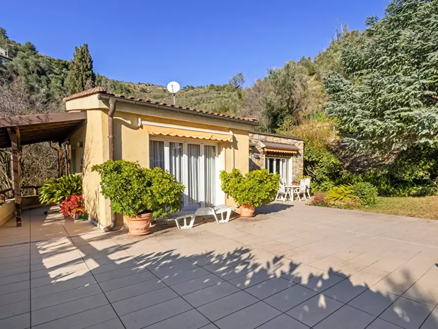 Immagine 31 di Villa in vendita  in Strada carozzabile San Pietro a San Remo