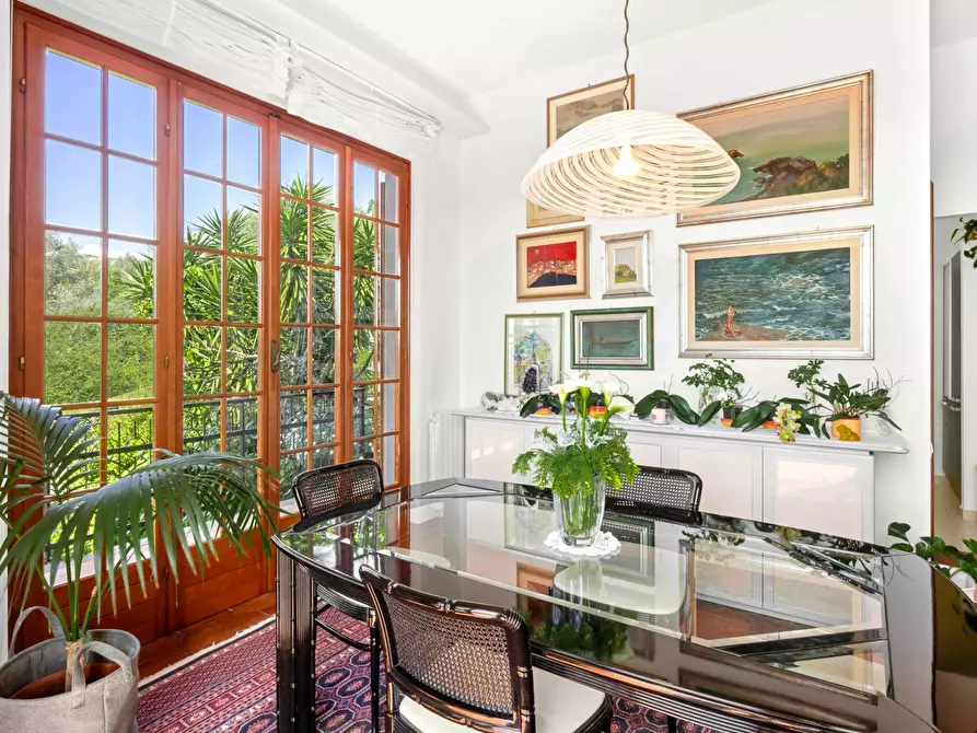 Immagine 2 di Villa in vendita  in Via Montepertico 110 a La Spezia