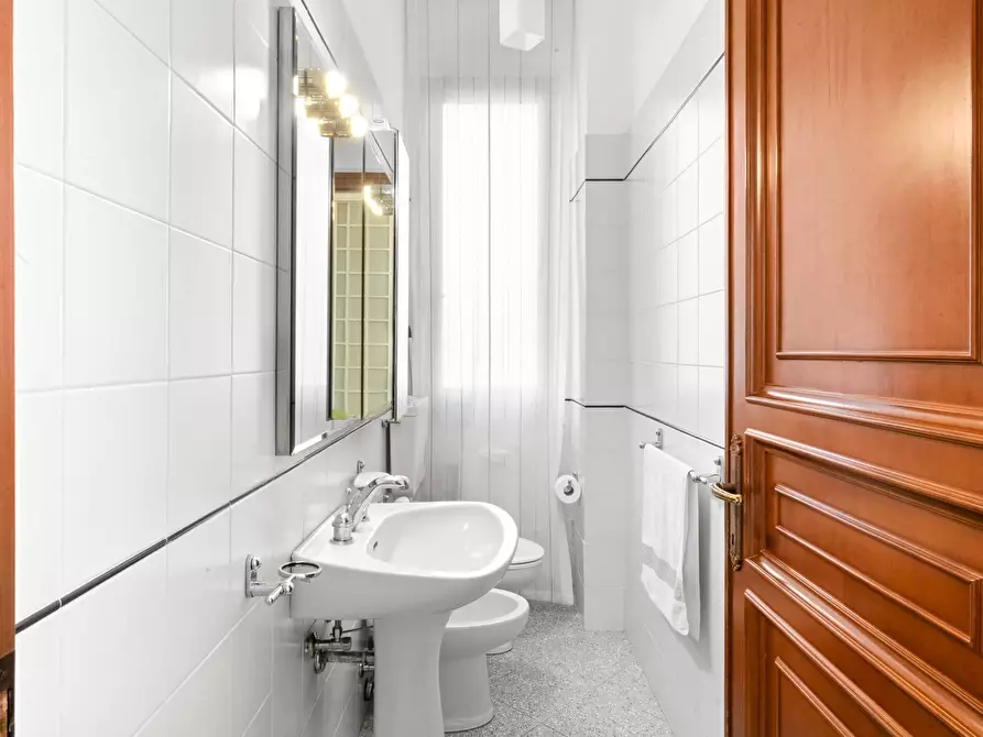 Immagine 8 di Villa in vendita  in Via Montepertico 110 a La Spezia