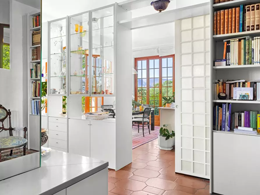 Immagine 12 di Villa in vendita  in Via Montepertico 110 a La Spezia