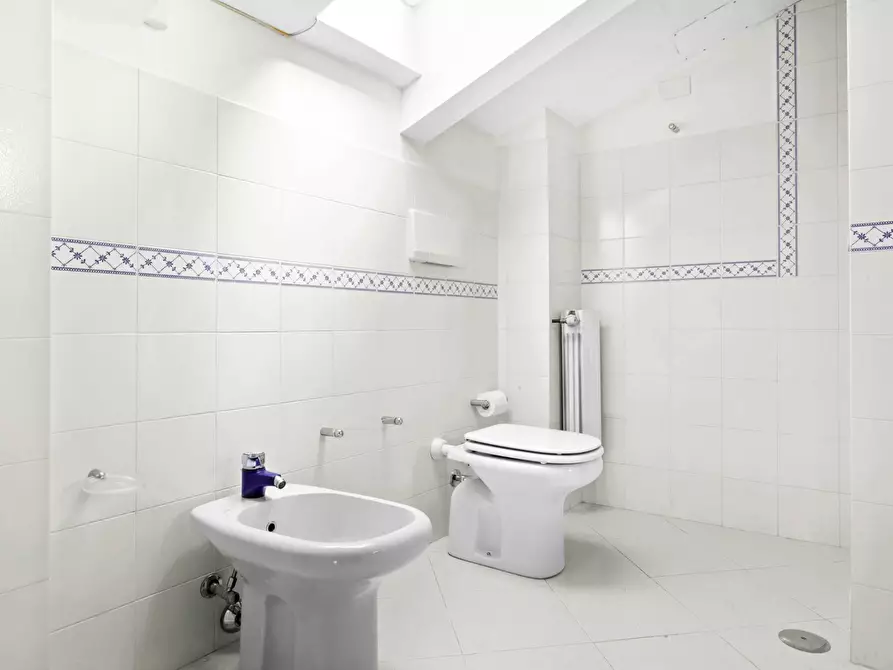 Immagine 28 di Villa in vendita  in Via Montepertico 110 a La Spezia