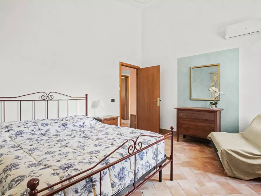 Immagine 11 di Casa indipendente in vendita  a Volterra