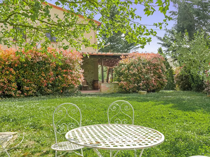 Immagine 21 di Casa indipendente in vendita  a Volterra
