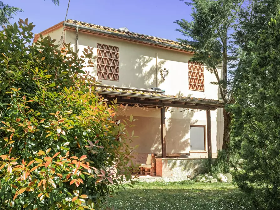 Immagine 25 di Casa indipendente in vendita  a Volterra