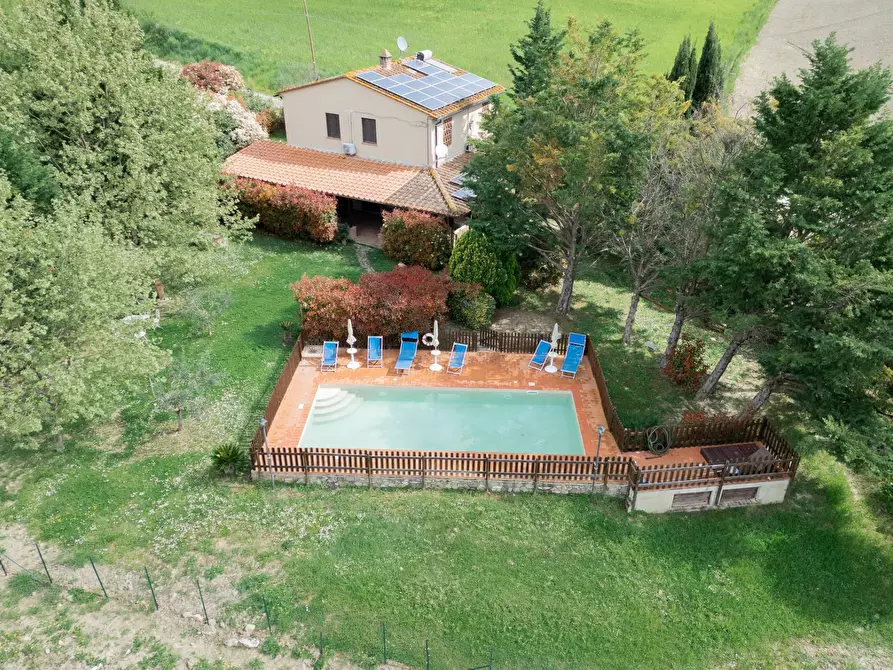 Immagine 35 di Casa indipendente in vendita  a Volterra