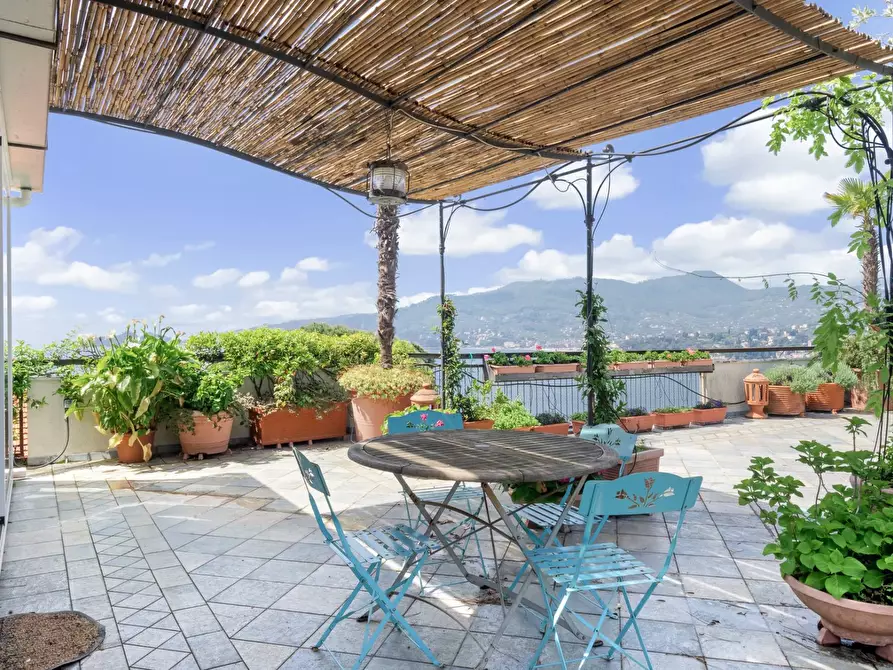 Immagine 3 di Appartamento in vendita  in Via Aurelia 270 a Rapallo