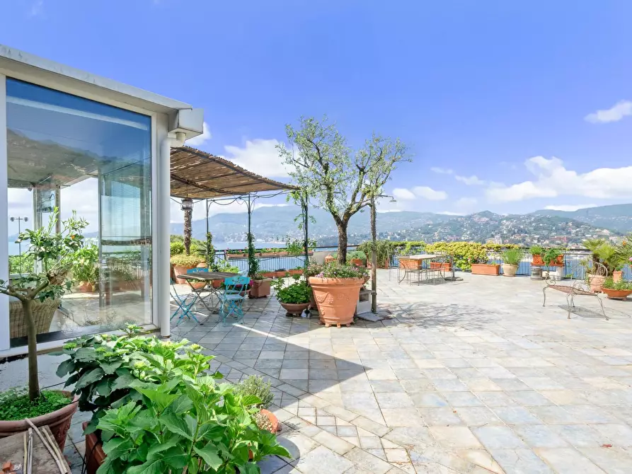 Immagine 7 di Appartamento in vendita  in Via Aurelia 270 a Rapallo