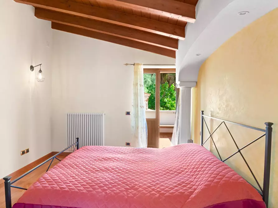 Immagine 29 di Villa in vendita  in Via Milanesa 10/A3 a Limone Sul Garda