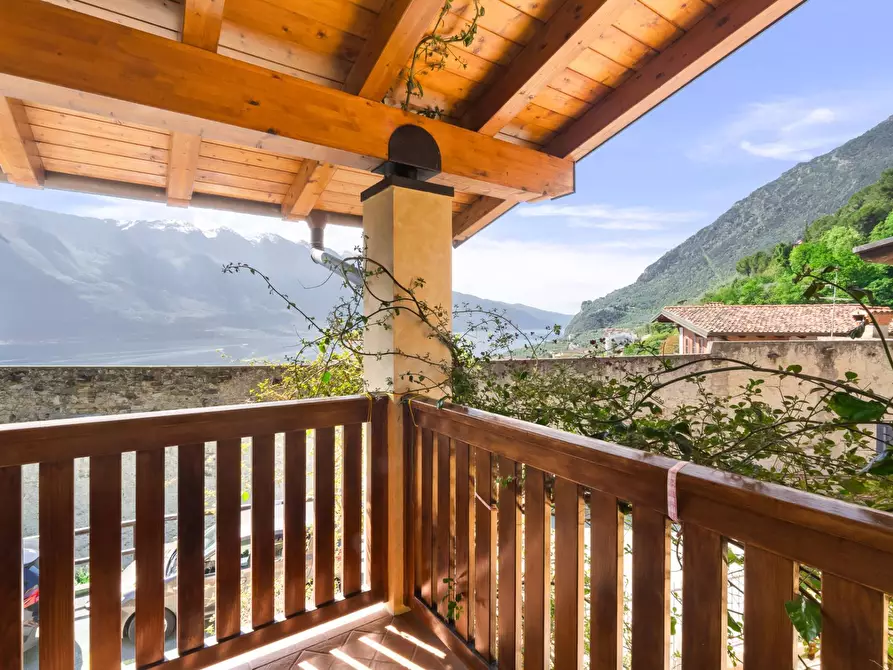 Immagine 32 di Villa in vendita  in Via Milanesa 10/A3 a Limone Sul Garda