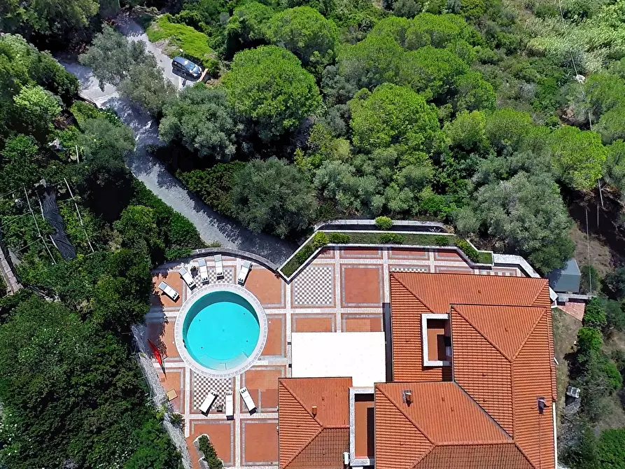 Immagine 11 di Villa in vendita  in Via Briot a Portoferraio