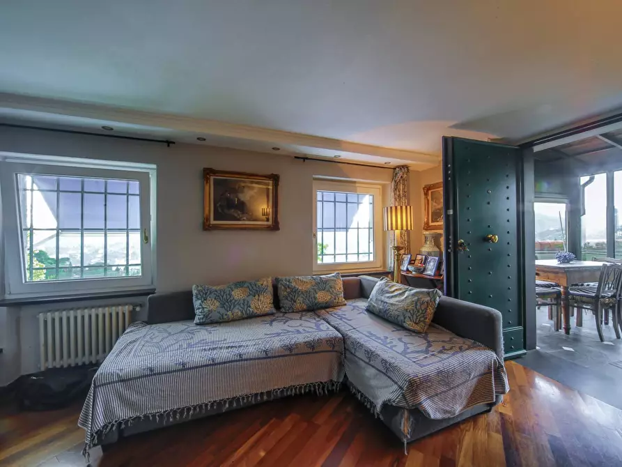 Immagine 16 di Villa in vendita  in Salita Montallegro 11 a Rapallo