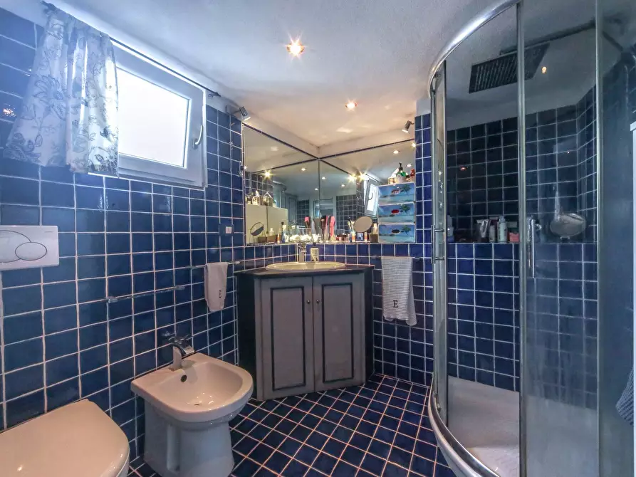 Immagine 24 di Villa in vendita  in Salita Montallegro 11 a Rapallo