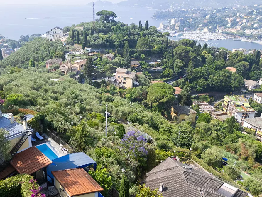 Immagine 10 di Villa in vendita  in Salita Montallegro 11 a Rapallo