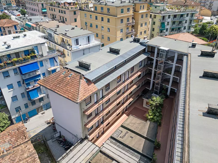 Immagine 12 di Appartamento in vendita  in via Costaguta 13 a Rapallo