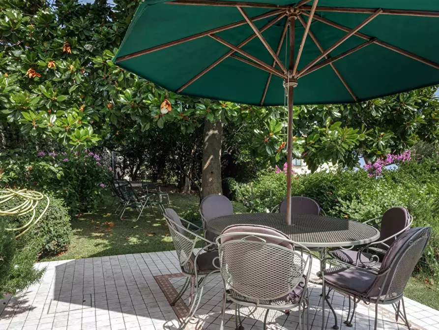 Immagine 12 di Villa in vendita  in Viale Privato Sereno 8 a Santa Margherita Ligure