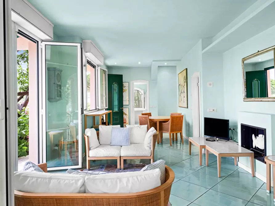 Immagine 15 di Villa in vendita  in Viale Privato Sereno 8 a Santa Margherita Ligure