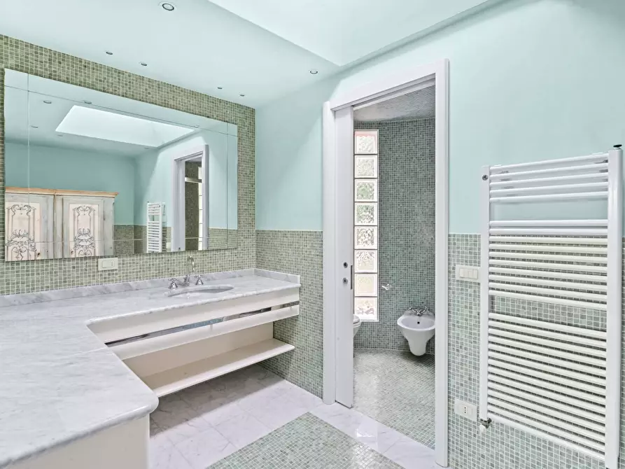 Immagine 29 di Villa in vendita  in Viale Privato Sereno 8 a Santa Margherita Ligure