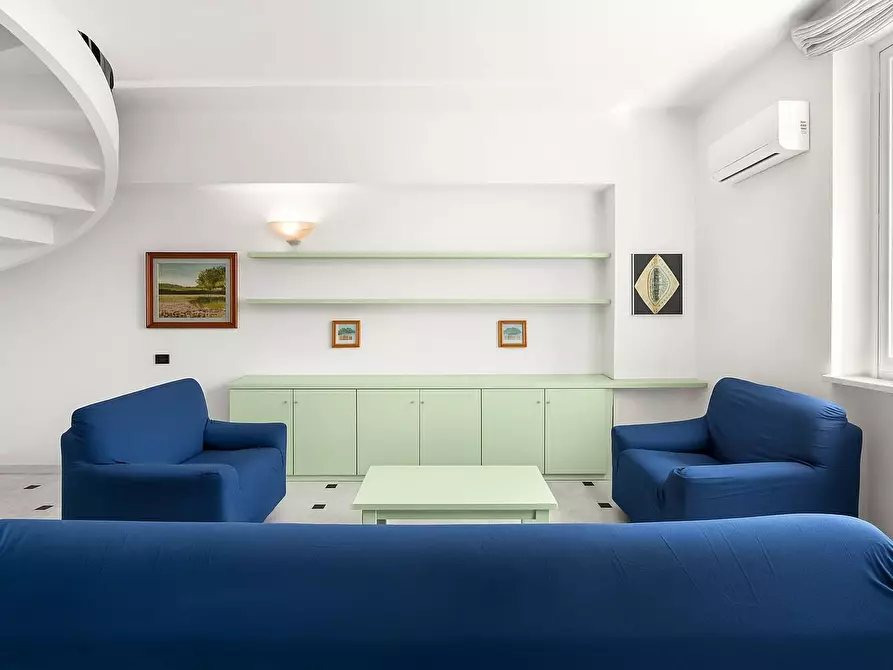 Immagine 2 di Appartamento in vendita  in Largo Giusti 16 a Santa Margherita Ligure