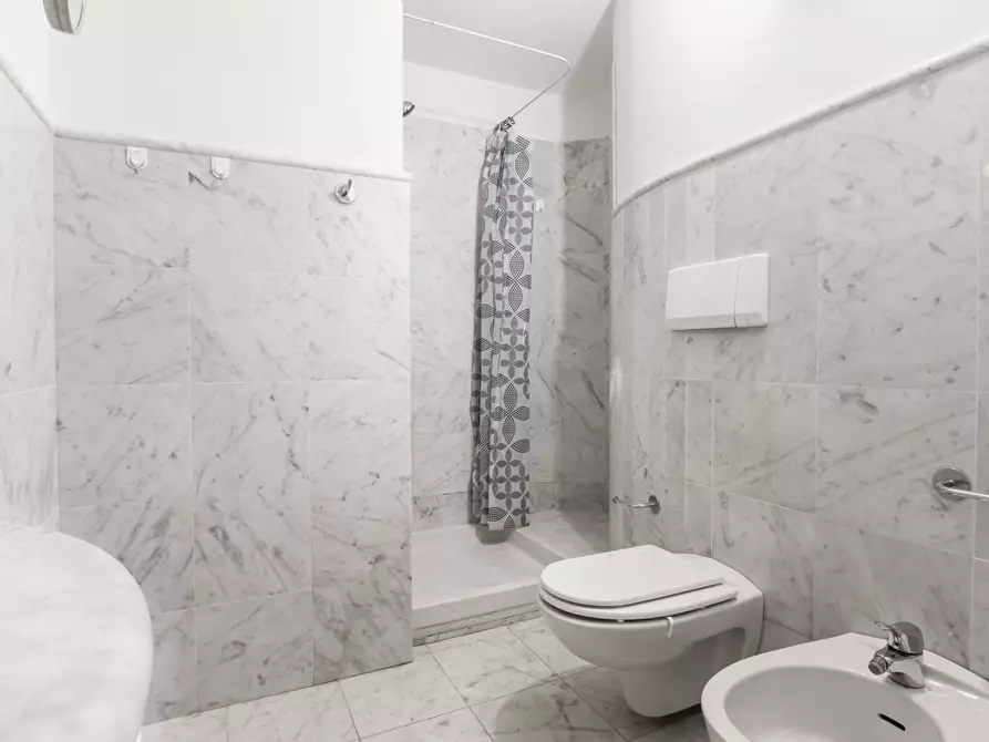 Immagine 8 di Appartamento in vendita  in Largo Giusti 16 a Santa Margherita Ligure