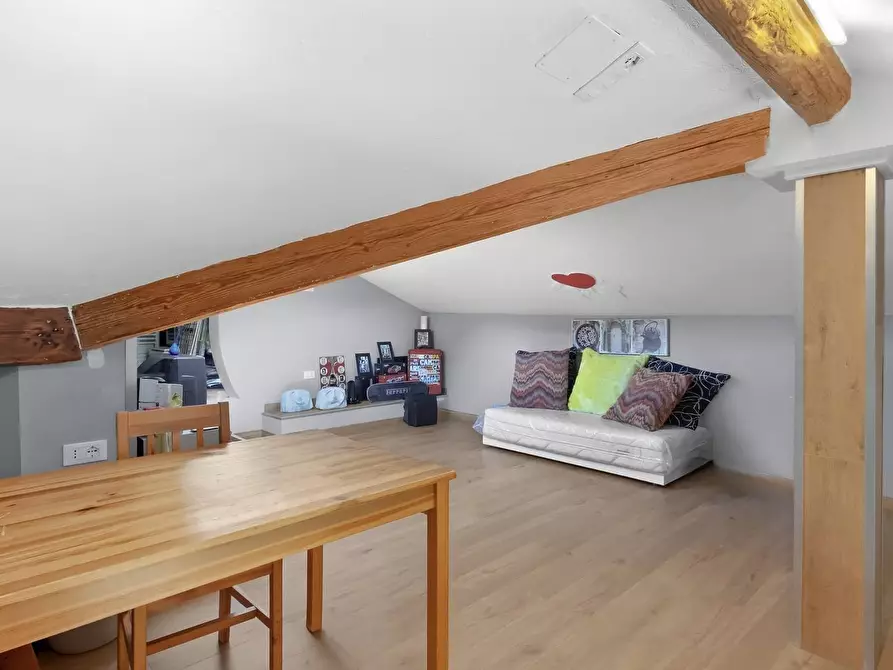 Immagine 18 di Appartamento in vendita  in via delle americhe 28 a Sestri Levante