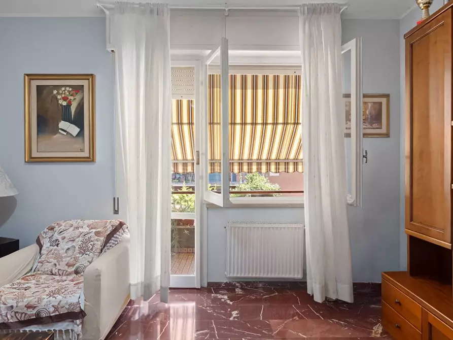 Immagine 2 di Appartamento in vendita  in corso 4 novembre 67 a Cogorno