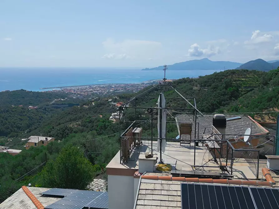 Immagine 20 di Appartamento in vendita  in Via Dino Berisso a Avegno