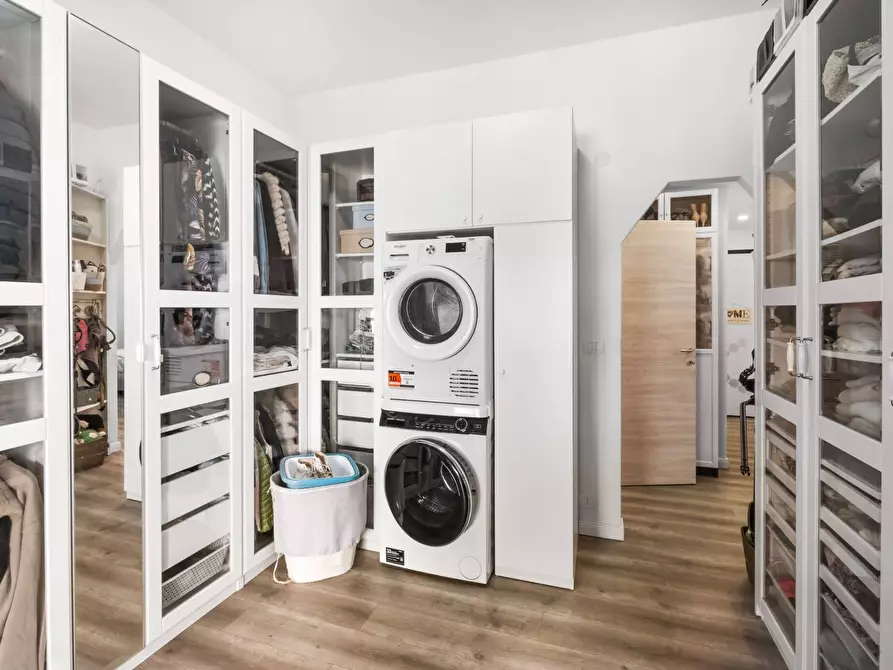 Immagine 10 di Appartamento in vendita  in Via del Molinello 10 a Rapallo