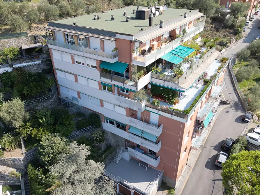 Immagine 11 di Appartamento in vendita  in Via Val Di Sole 27 a Rapallo