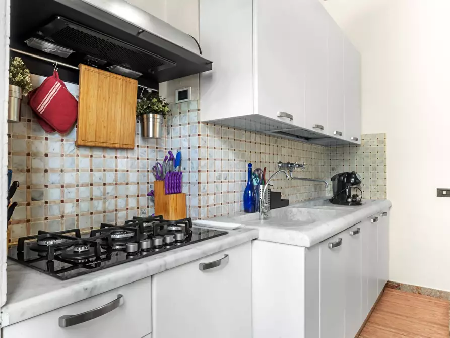 Immagine 7 di Villa in vendita  in Via Silvio Pellico 15 a La Spezia