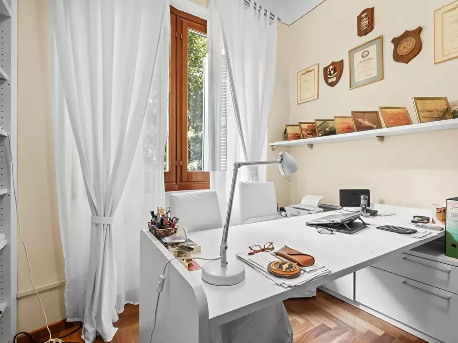 Immagine 11 di Villa in vendita  in Via Silvio Pellico 15 a La Spezia