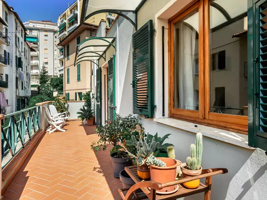 Immagine 18 di Villa in vendita  in Via Silvio Pellico 15 a La Spezia