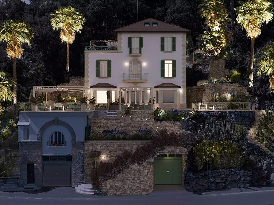 Immagine 10 di Appartamento in vendita  in Lungomare Rossetti 10-12-14a a Santa Margherita Ligure