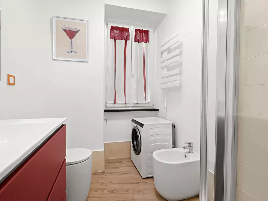 Immagine 8 di Appartamento in vendita  in Piazza Martiri Della Liberazione 31 a Santa Margherita Ligure