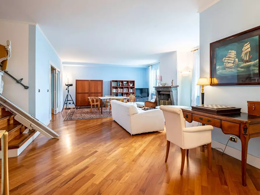 Immagine 13 di Villa in vendita  in via del laghetto 9 a Lavagna