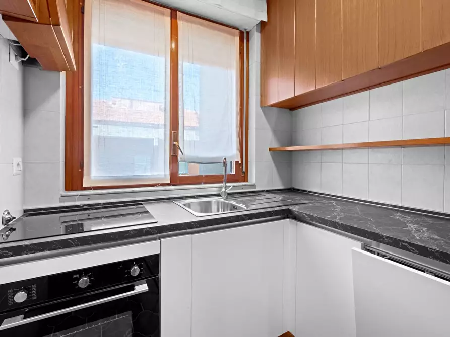 Immagine 11 di Appartamento in vendita  a Sestri Levante