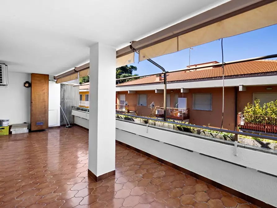 Immagine 3 di Appartamento in vendita  a Sestri Levante