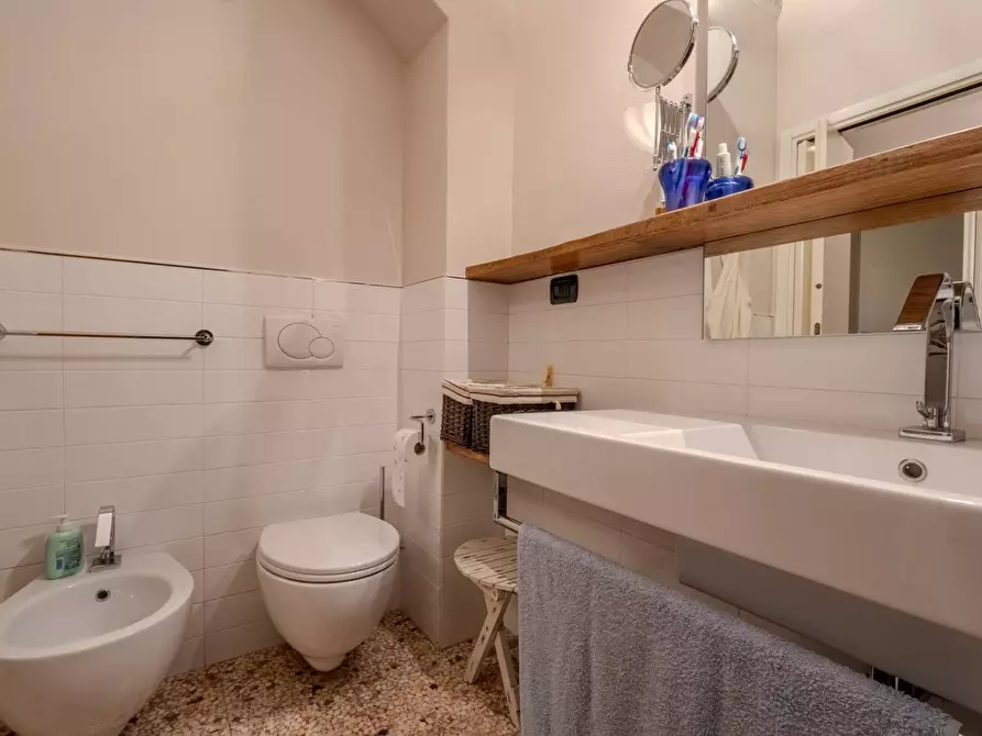 Immagine 10 di Appartamento in vendita  a Sestri Levante